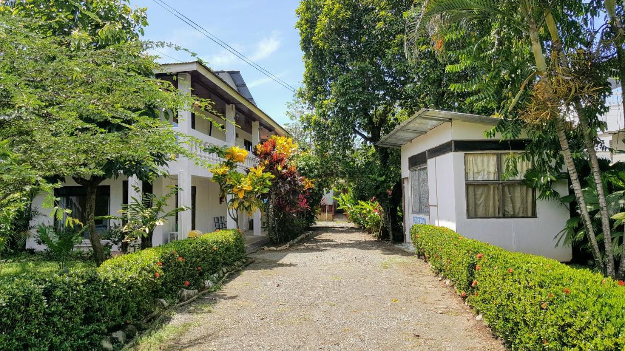 Hotel Quepos Paraiso Bagian luar foto